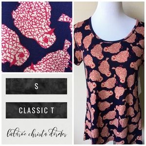 NWT Lularoe Classic T